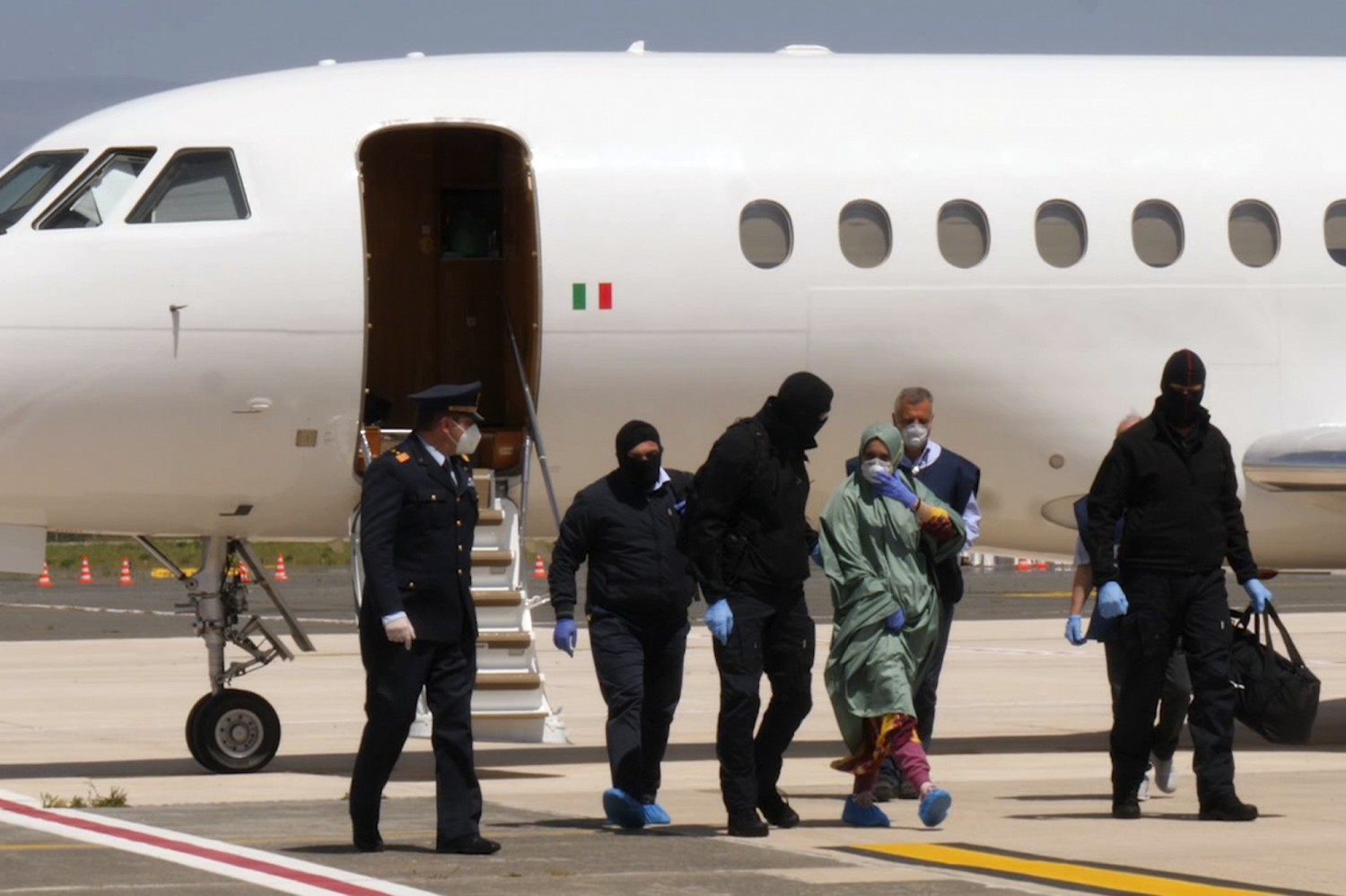 L'Ue punta il dito sul riscatto di Silvia Romano: ''È un problema'' - IlGiornale.it