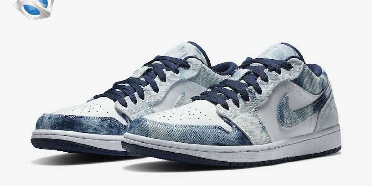 Nike Brings Jordan 1 With Upcoming Air Jordan 1 Low "Washed Denim" CZ8455-100