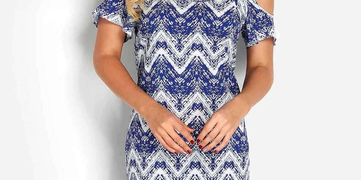 White Halter V-Neck Sleeveless Plain Lace-Up Bikinis
