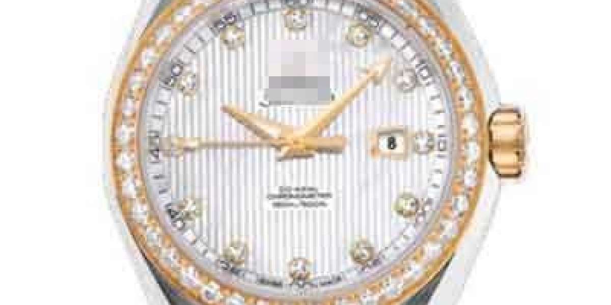 JAEGER-LECOULTRE Collaborates with Marc Newson