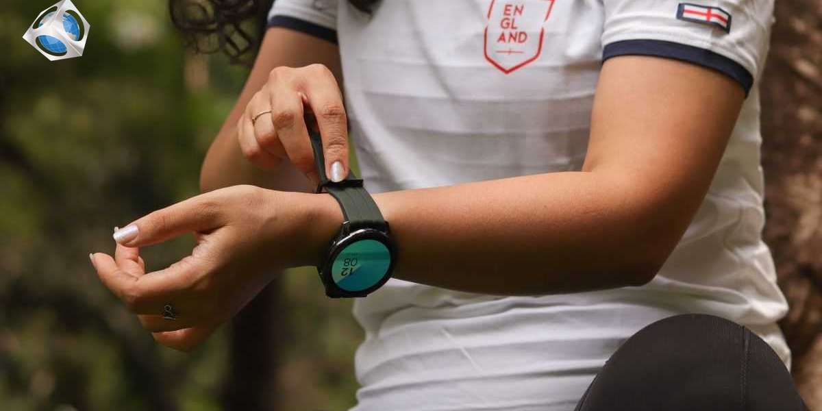 What are The Best Smartwatches for Women