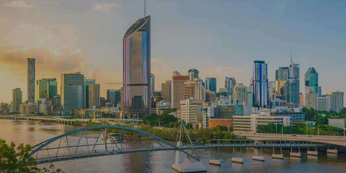 How to pick a immigration consultants in Doha?