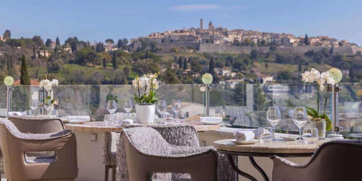 Hotel and restaurant Alain Llorca in Saint Paul de Vence a perfect destination