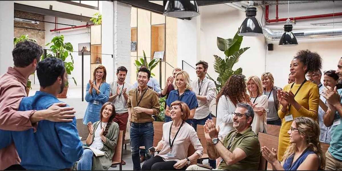 Team Building Workshops - Retail Training Workshops