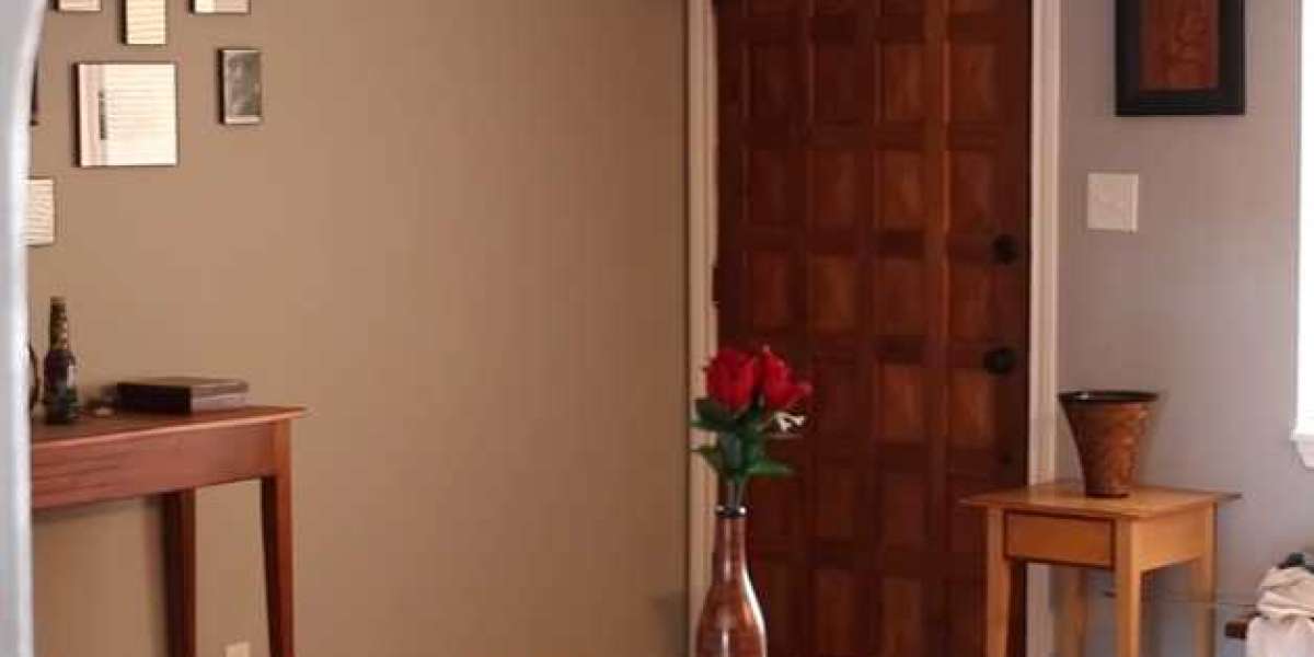 4 Reasons to Choose Custom Wooden Doors