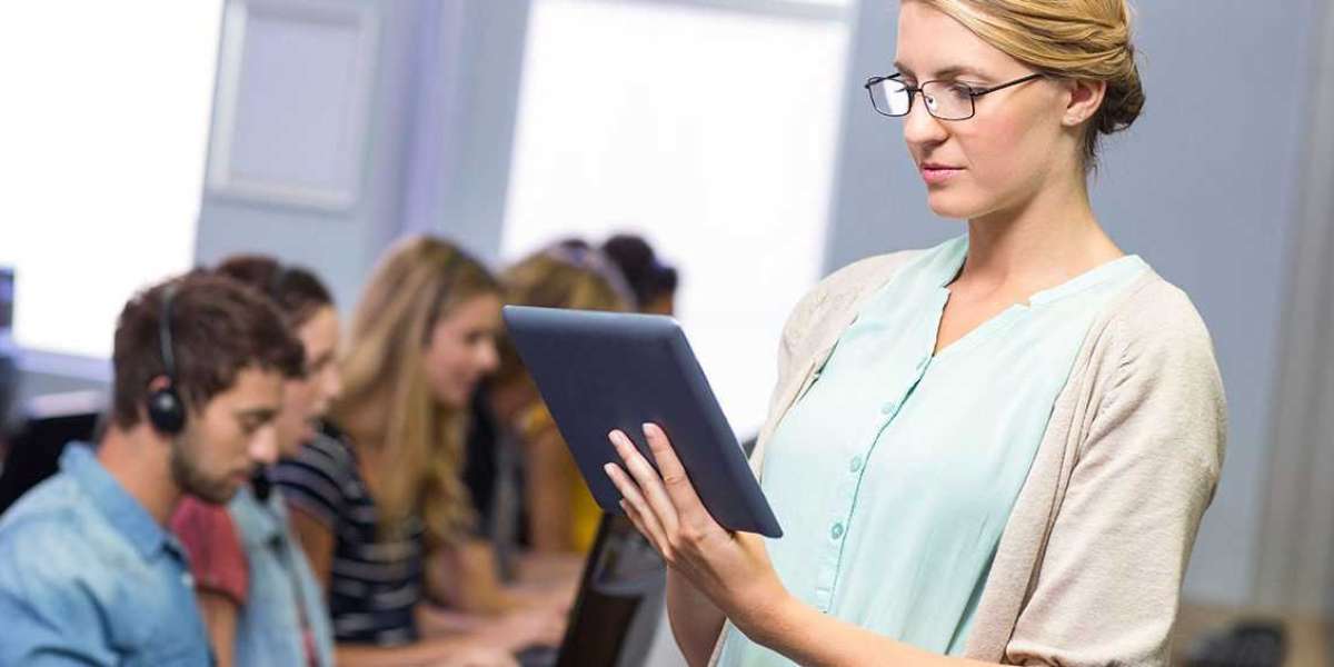 6 Benefits of Online Education for both the Students and Teachers