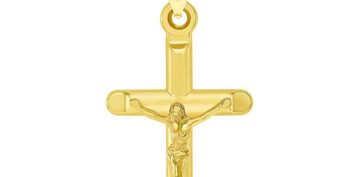 A Guide to 14k Gold Cross Necklaces for Women Styles and Benefits