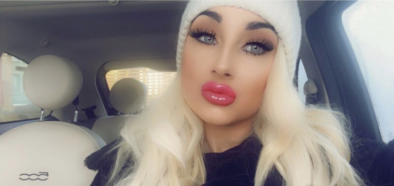 Online all night for explicit Snapchat sexting ? | Kinkie
