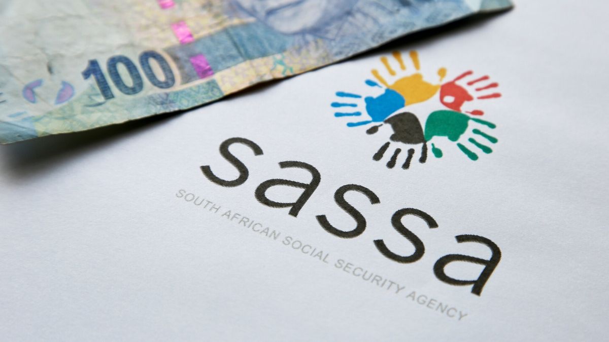 Beginning June 2023 approvals, check the status of your SASSA R350 grant - Job Finder247
